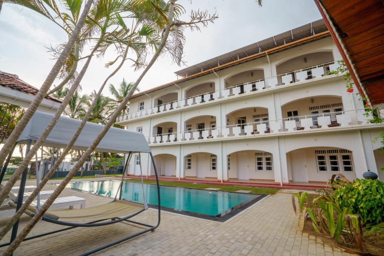Shangrela Beach Resort By Ark Ambalangoda  Exterior photo