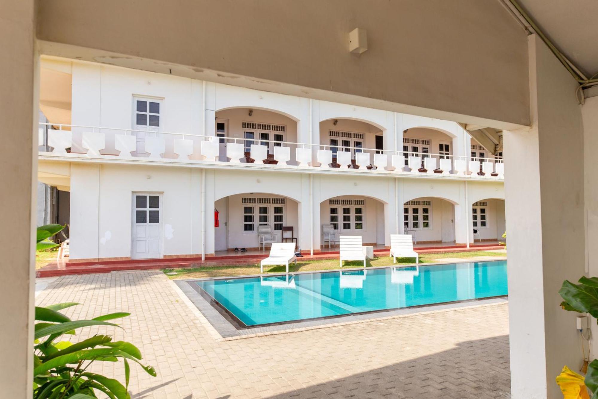 Shangrela Beach Resort By Ark Ambalangoda  Exterior photo