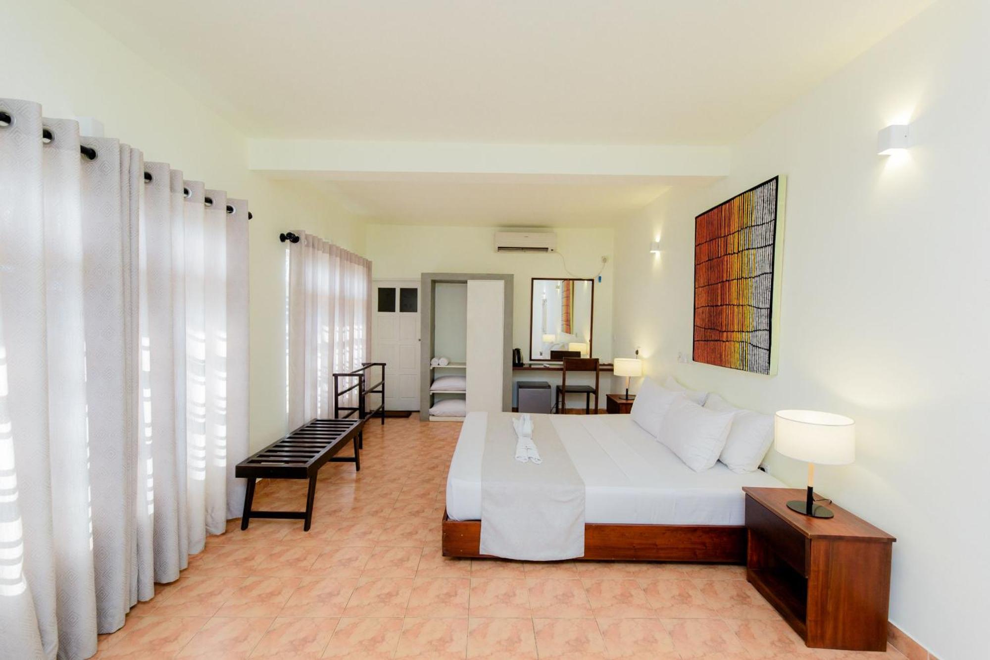 Shangrela Beach Resort By Ark Ambalangoda  Exterior photo