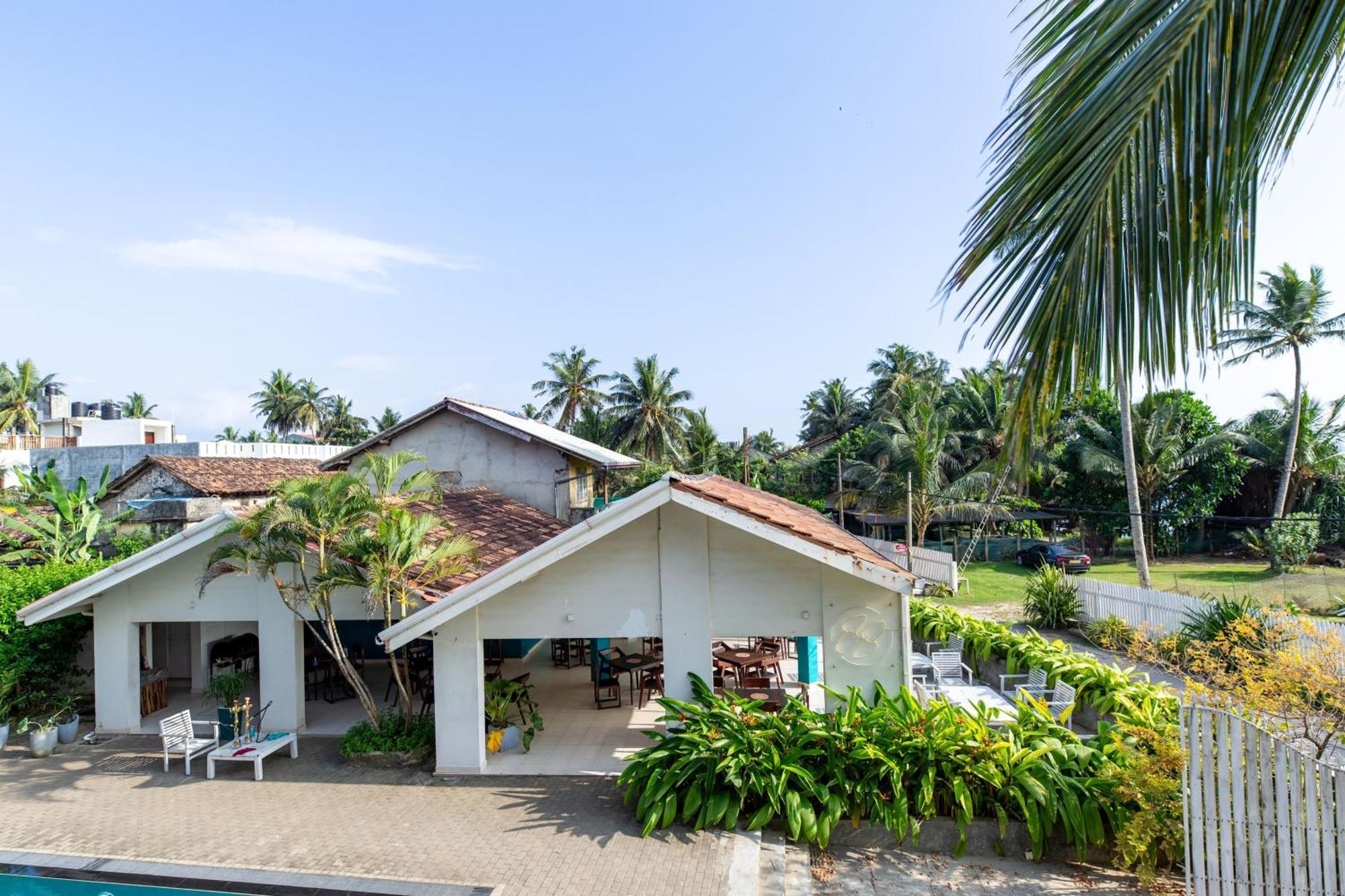 Shangrela Beach Resort By Ark Ambalangoda  Exterior photo