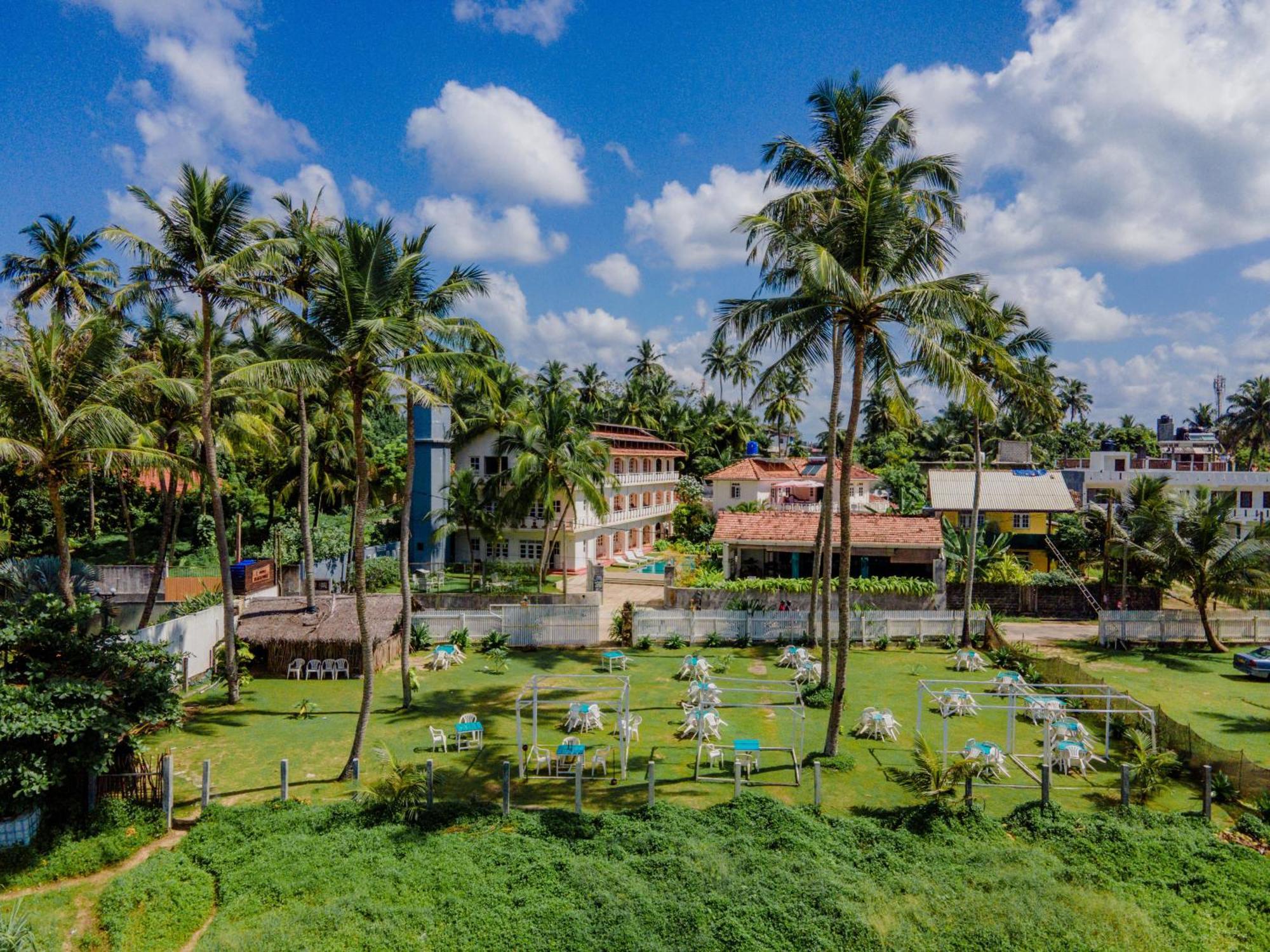 Shangrela Beach Resort By Ark Ambalangoda  Exterior photo