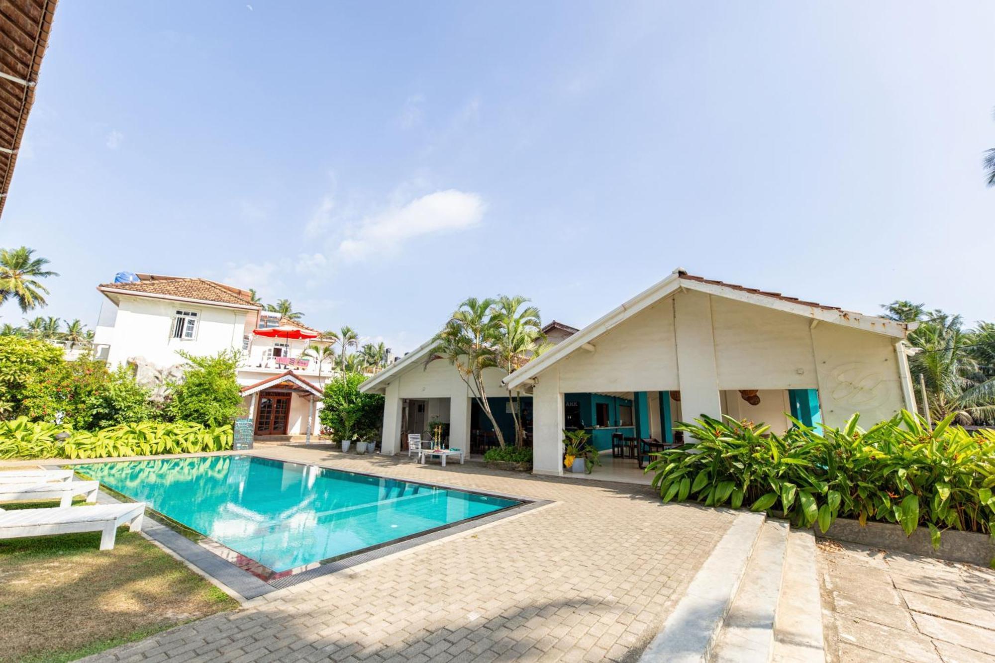 Shangrela Beach Resort By Ark Ambalangoda  Exterior photo
